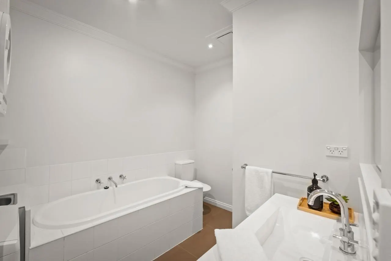 Luxury 2 Bedroom Apartment - Heart Of Hobart Cbd